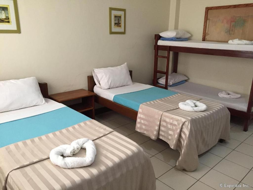 El Haciendero Private Hotel Iloilo Extérieur photo