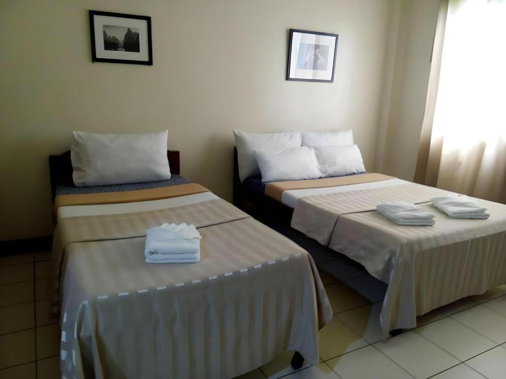El Haciendero Private Hotel Iloilo Extérieur photo