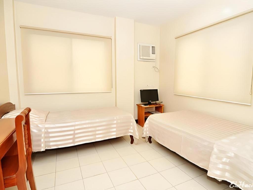 El Haciendero Private Hotel Iloilo Extérieur photo
